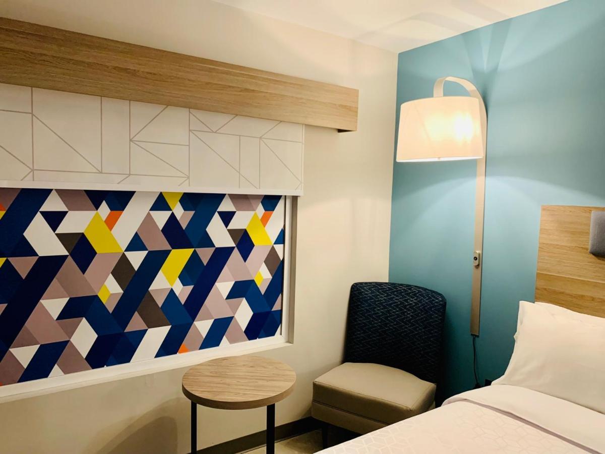 Holiday Inn Express - Guadalajara Vallarta Poniente By Ihg 萨波潘 外观 照片
