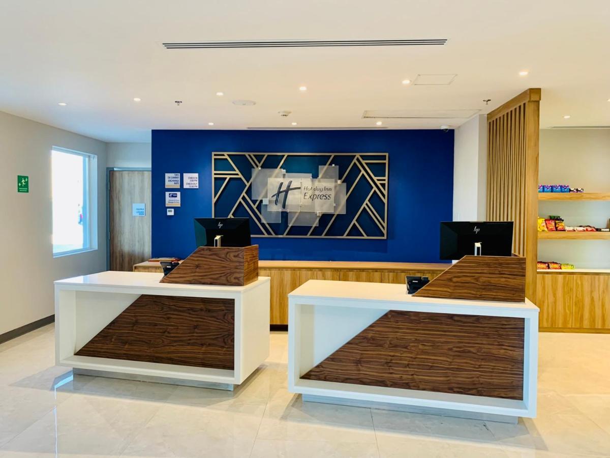 Holiday Inn Express - Guadalajara Vallarta Poniente By Ihg 萨波潘 外观 照片