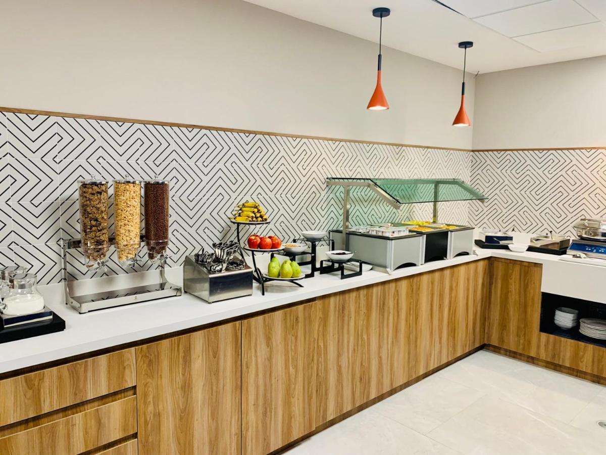 Holiday Inn Express - Guadalajara Vallarta Poniente By Ihg 萨波潘 外观 照片
